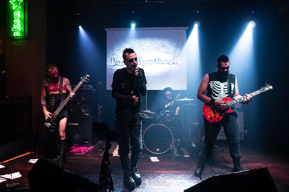 Dark Synthesis no Vila Dionisio